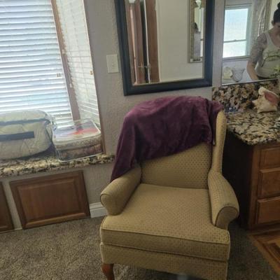 Sale Photo Thumbnail #114