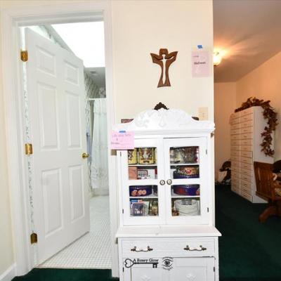1059 hallway