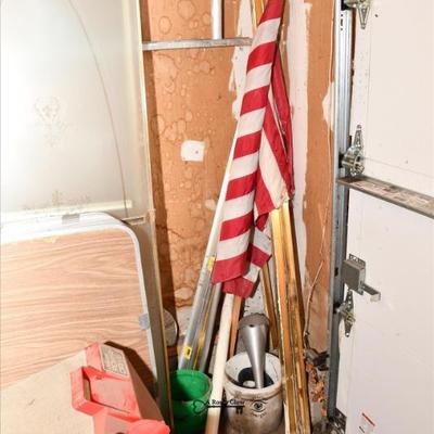 1371 garage