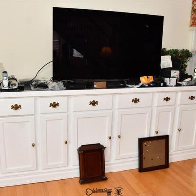 0132 family room