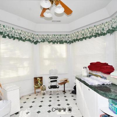 1017 laundry room