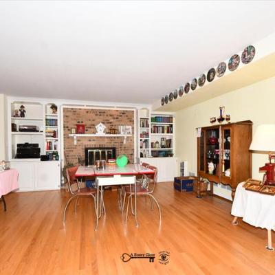 0031 family room