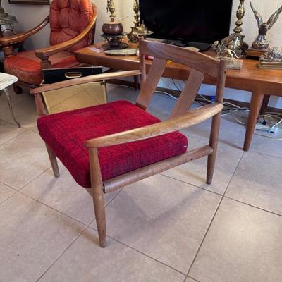 Sale Photo Thumbnail #615