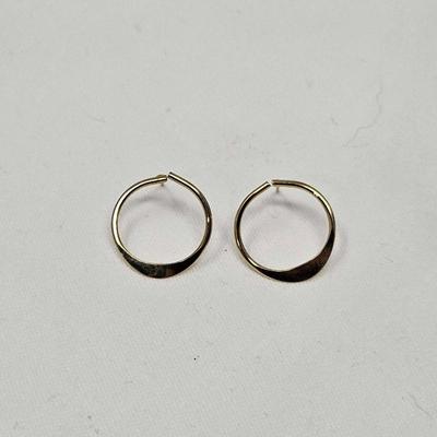 14K Yellow Gold Pierced Circle Earrings
