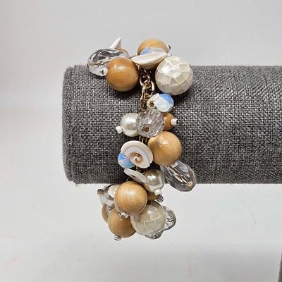 Gold Tone Shell Natural Bead Cluster Bracelet
