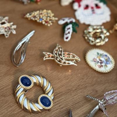 Sale Photo Thumbnail #37