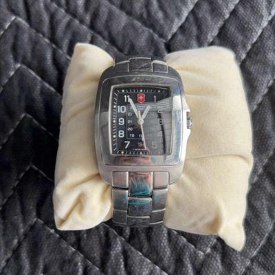 Swiss Army Victorinox Watch – Stainless Steel, Swiss Made
