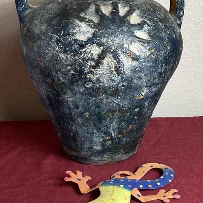 Large Pot And Colorful Gecko
