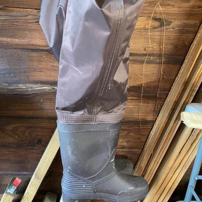 2 pr waders