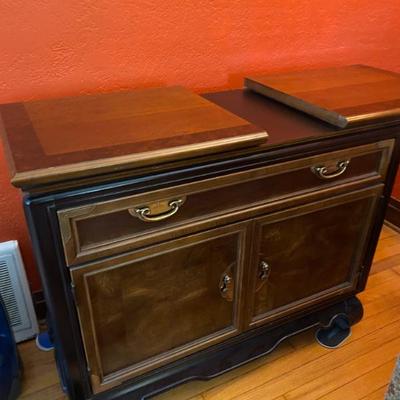 Pull apart server