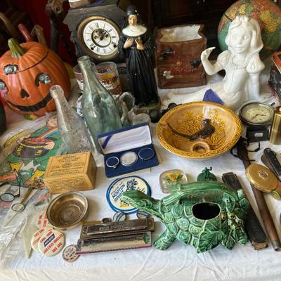 Assorted items 