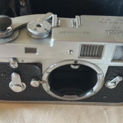 Leica camera m2