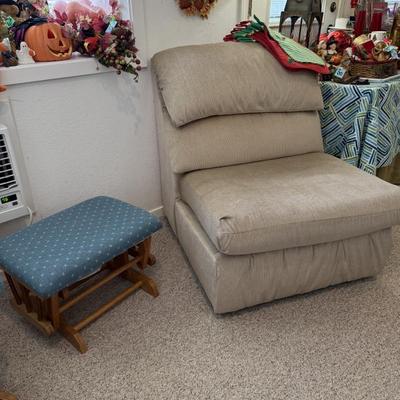 Sale Photo Thumbnail #366