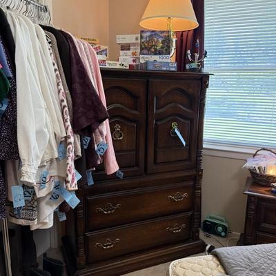 Sale Photo Thumbnail #474