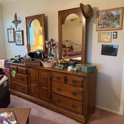 Sale Photo Thumbnail #498
