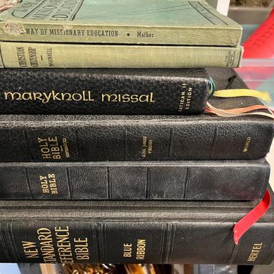 Sale Photo Thumbnail #47: Vintage Bibles