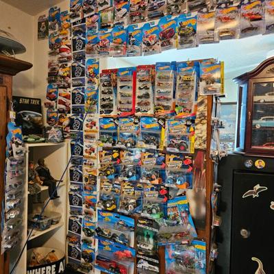 Sale Photo Thumbnail #246