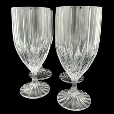 Lot 090  
Mikasa Park Lane Iced Tea Glass, Set of Four (4)