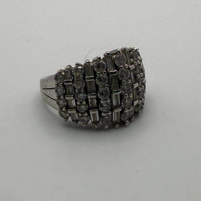 Sale Photo Thumbnail #410