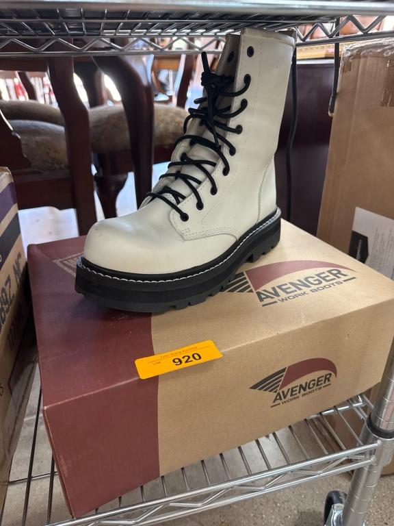 Sale Photo Thumbnail #375