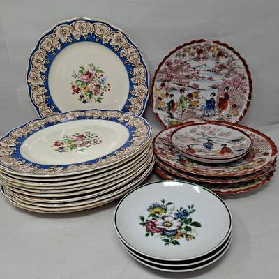 Vintage Plates:  Japanese Handpainted Geisha Girls And English Creampetal