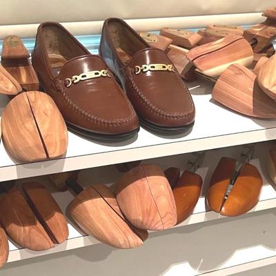 Shoe Trees & Bally Shoes Size 7w