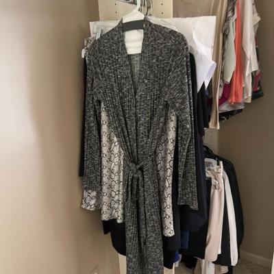 Sale Photo Thumbnail #142