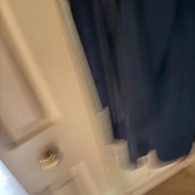 Sale Photo Thumbnail #174