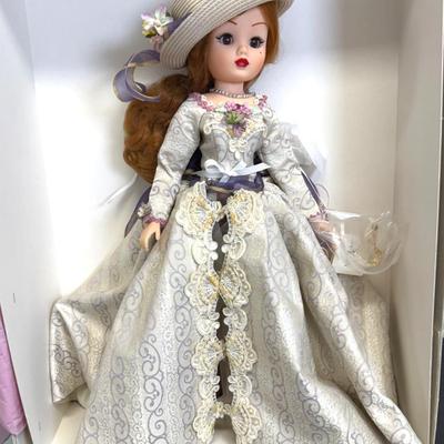 Romantic Dreams Cissy #27005 By Madame Alexander 