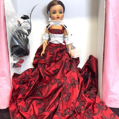 Object Of Desire Latina 16/200 #38331 By Madame Alexander 