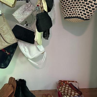 Sale Photo Thumbnail #62