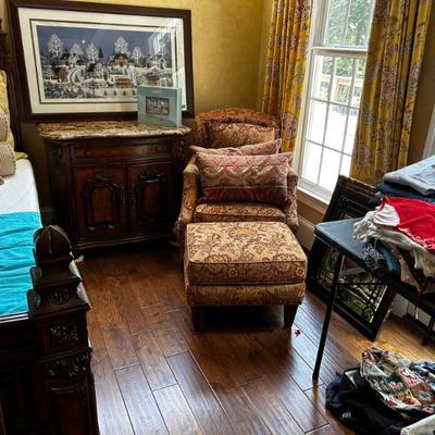 Sale Photo Thumbnail #136