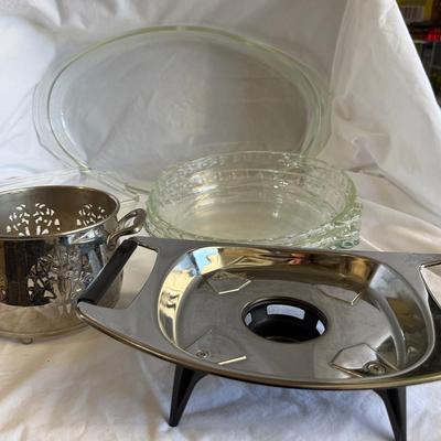 Pyrex Servers Pie Plates And Platter