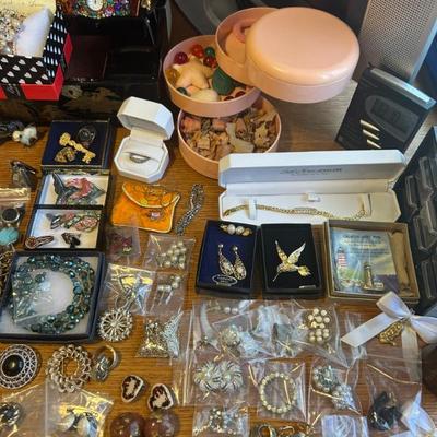 Sale Photo Thumbnail #109