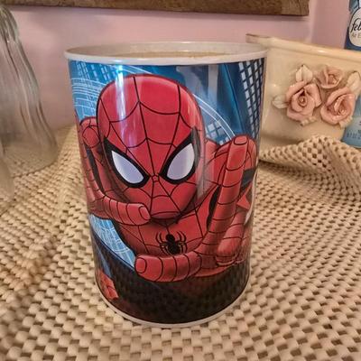 Sale Photo Thumbnail #157: Spiderman bank