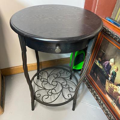 Contemporary Round Side Table