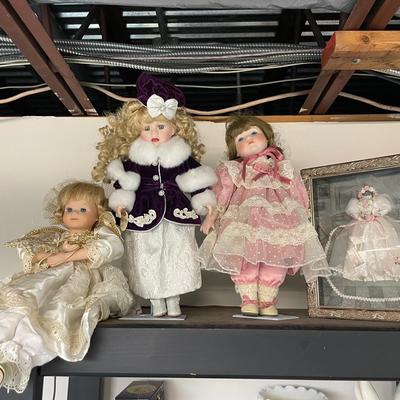 Porcelain Dolls Lot