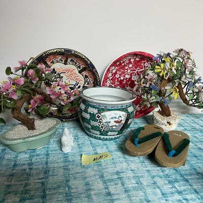 Lot Of Asian Oriental Decorative Objects