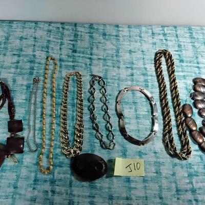 Lot Of 8 Necklaces 