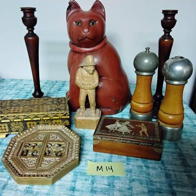 Lot Of Wooden Decor 