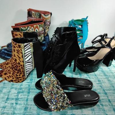 Lot Of Women's Shoes