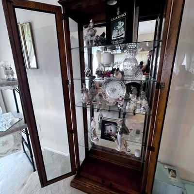 Sale Photo Thumbnail #198: Updated picture of Display case