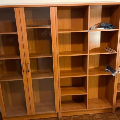 Sale Photo Thumbnail #175: Cabinets