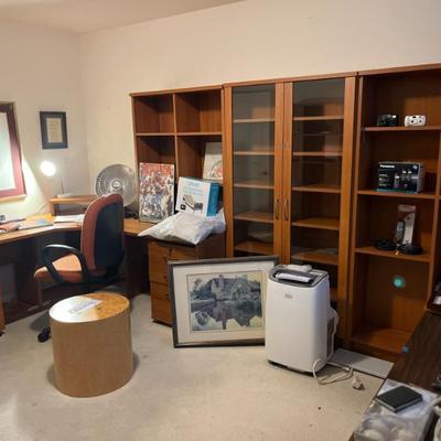Sale Photo Thumbnail #173: Office cabinets 
Sold seperately