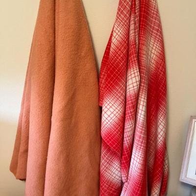 Sale Photo Thumbnail #123: Vintage Blankets
