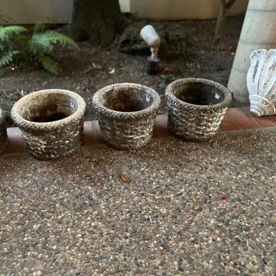 Sale Photo Thumbnail #160: Woven cement Pots