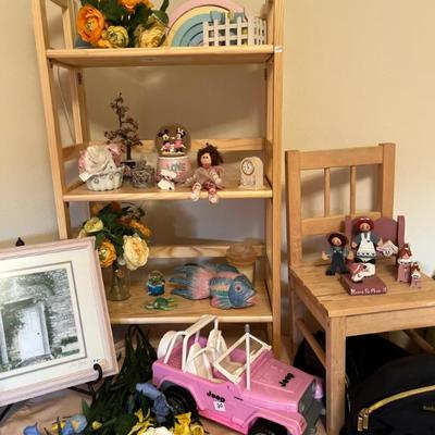 Sale Photo Thumbnail #122: Toys
