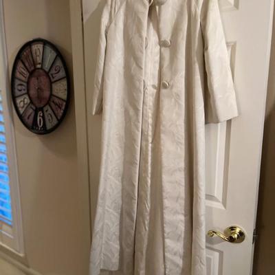 Sale Photo Thumbnail #154: Vintage Full  Length
Coat