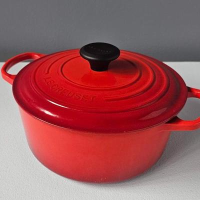 Sale Photo Thumbnail #35: Le Creuset