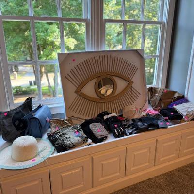 Sale Photo Thumbnail #132